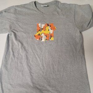 Undefeated 5 Strikes Camo Logo Gray T-Shirt Size Medium Short Sleeve Tee